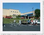 Parking Lot * 1600 x 1200 * (1.33MB)